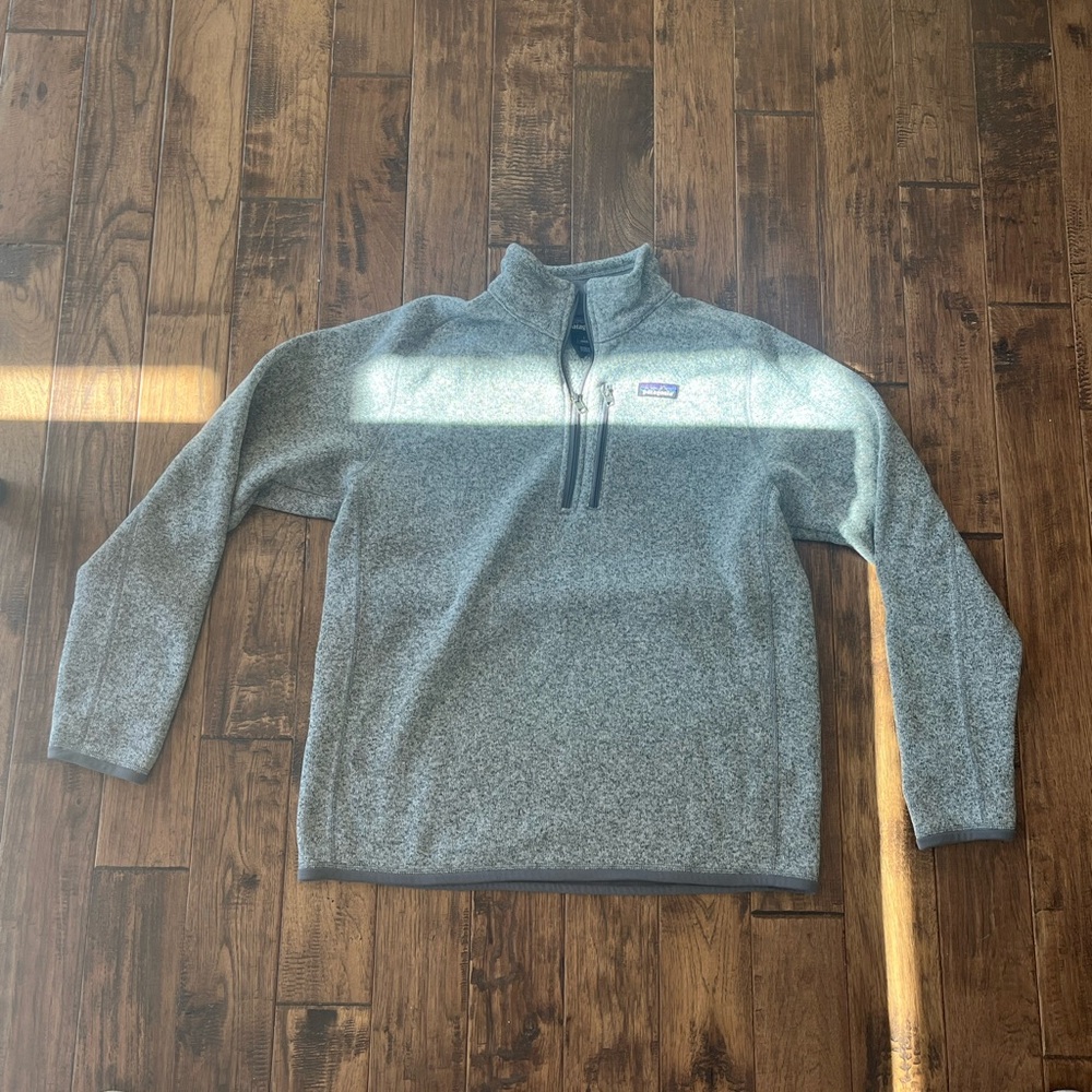 Patagonia Men's Heather Gray Zip-Up Sweater
